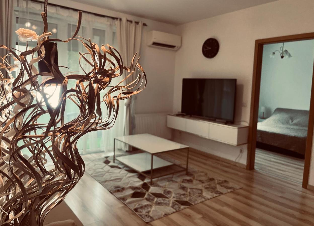 Corvin Promenade Crystal Apartman Budapest Kültér fotó