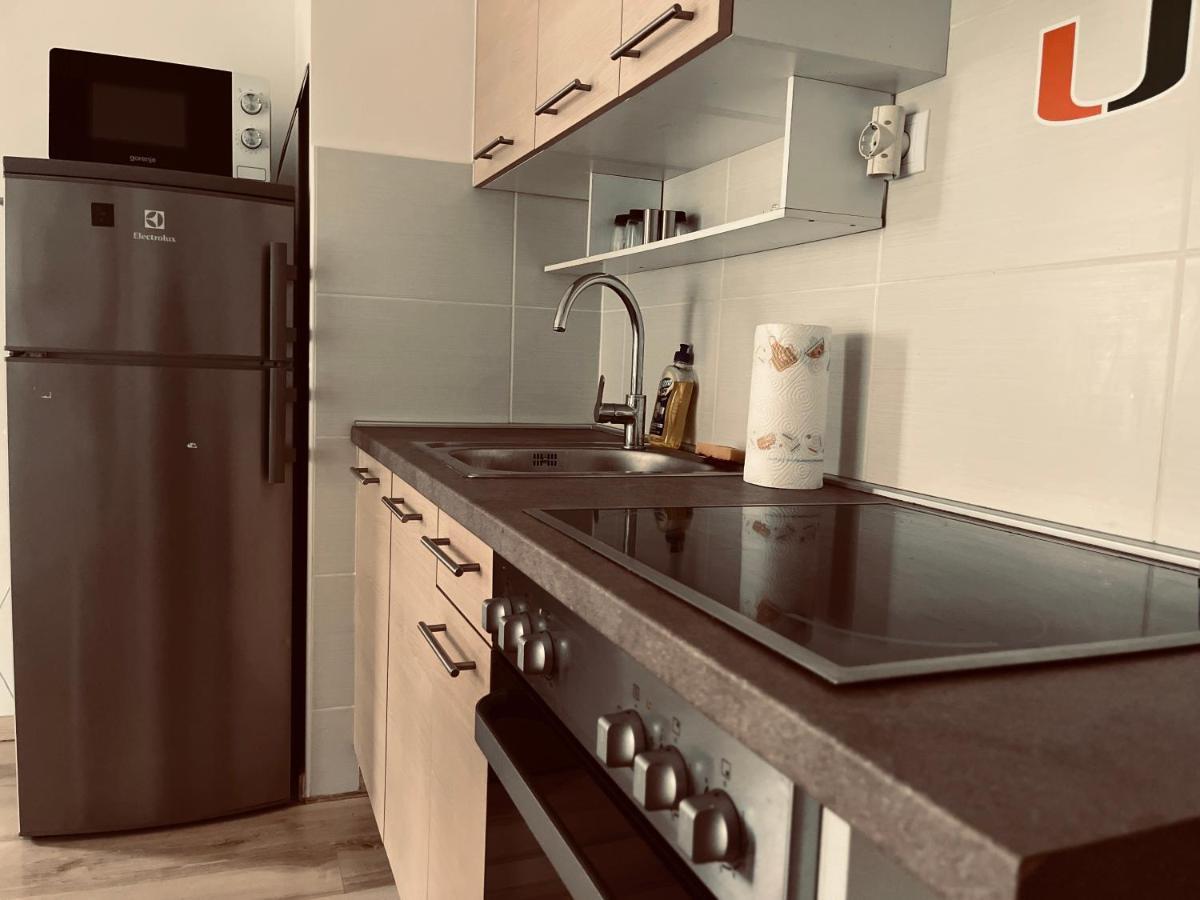 Corvin Promenade Crystal Apartman Budapest Kültér fotó